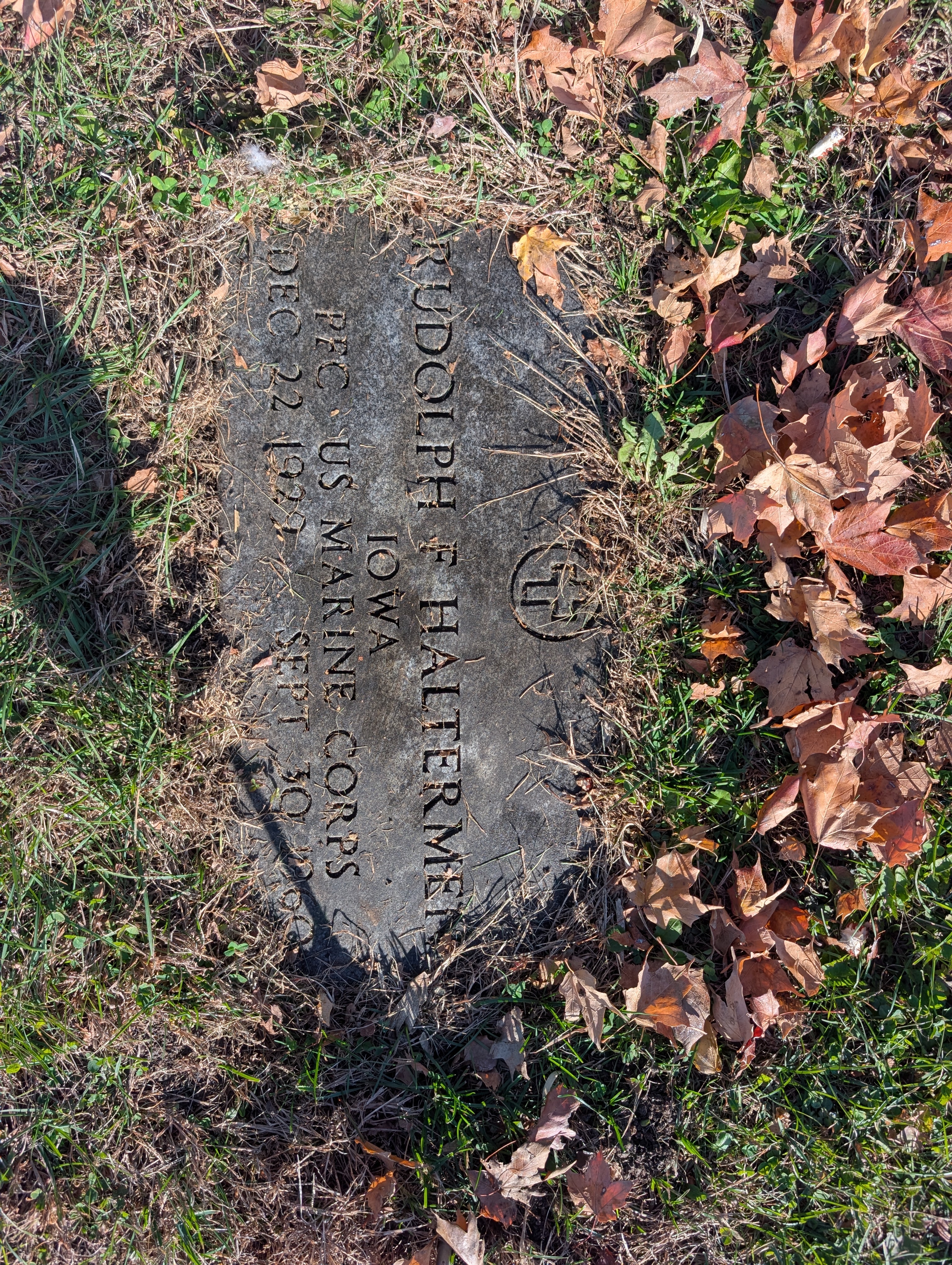 grave_photo